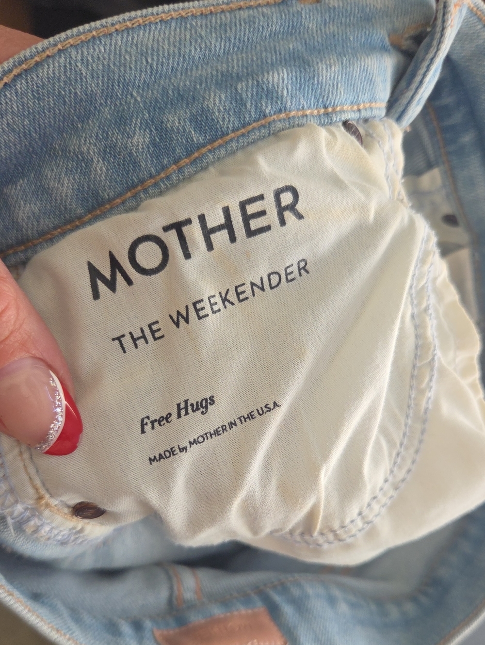 MOTHER The Weekender Jeans Size 26 Light Wash Flare Denim Women 26 Distressed - Picture 3 of 7